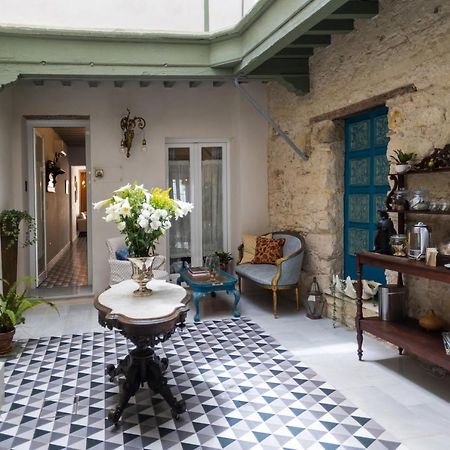 Casa Portus Gaditanus S XVIII Patio Andaluz 圣玛丽亚港 客房 照片