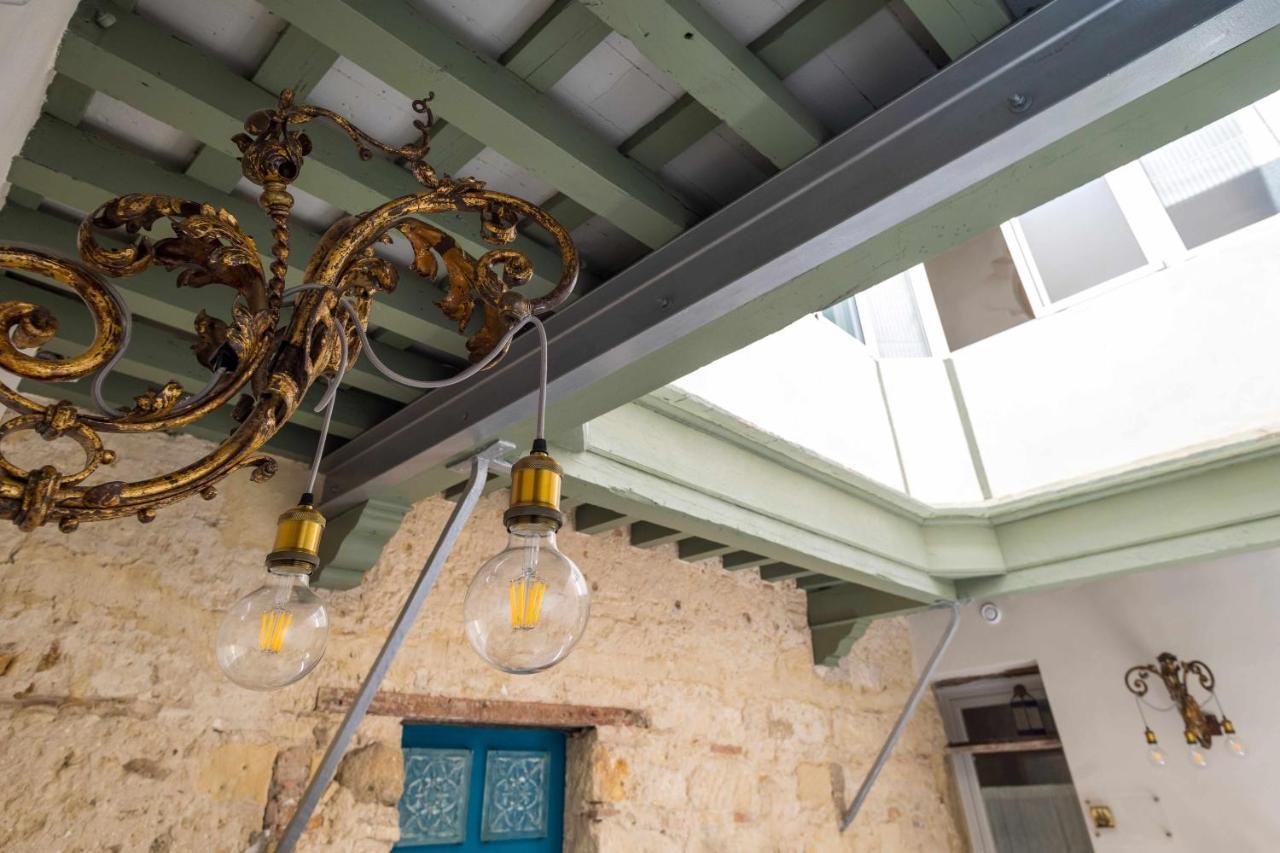 Casa Portus Gaditanus S XVIII Patio Andaluz 圣玛丽亚港 外观 照片